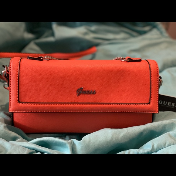 Brand new Orange guess purse - Picture 2 of 2